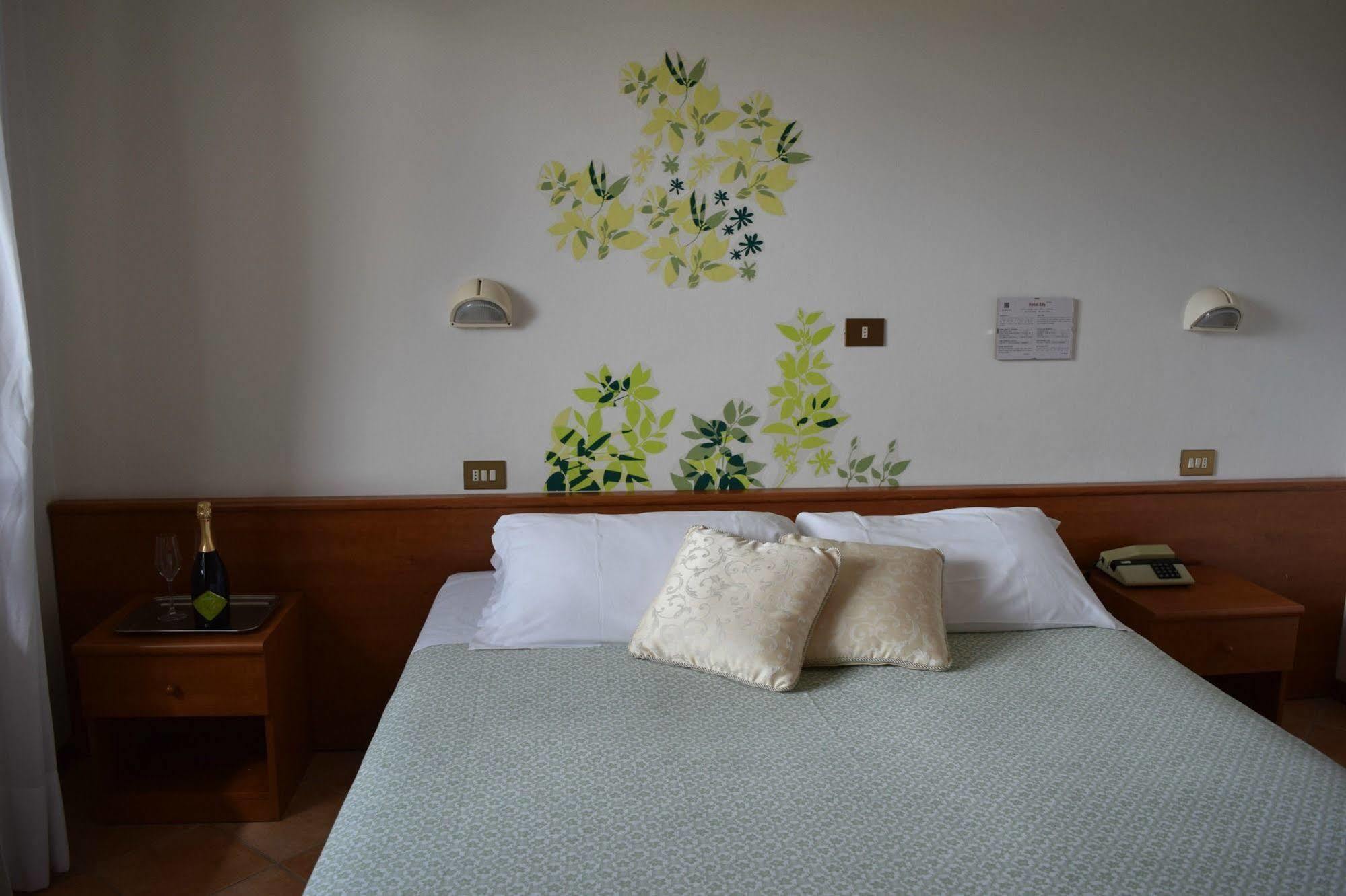 Eco-Hotel Edy Chianciano Terme Exteriör bild